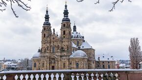 Weihbischof und Domdechant Prof. Dr. Karlheinz Diez predigte am 2. Weihnachtsfeiertag im Fuldaer Dom und erinnerte an weltweit Millionen Christen, die wegen ihres Glaubens Verfolgung, Diskriminierung und Gewalt ausgesetzt sind. Foto (Archiv): Bistum Fulda / Marzena Seidel